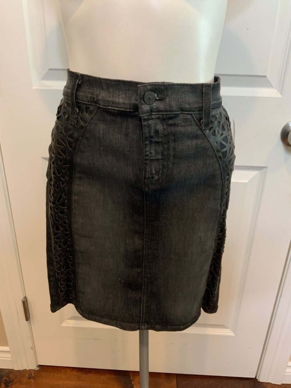 7 For All Mankind Black Denim Vegan Leather Cutout Pencil Skirt,  Size 27